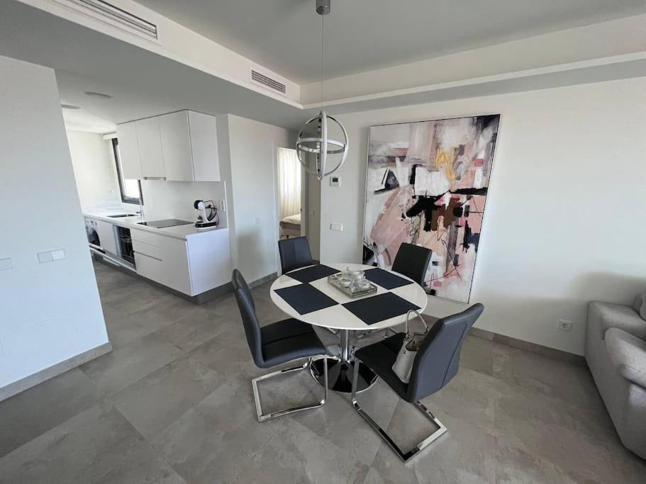Infinity Estepona Centro 外观 照片